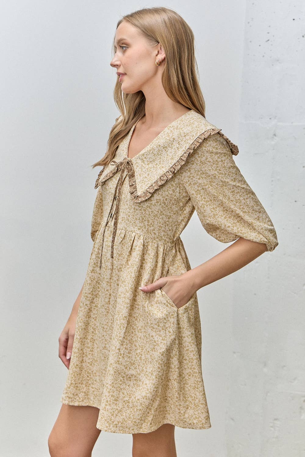 FLORAL PRINTED COLLARED BUTTON UP MINI DRESS