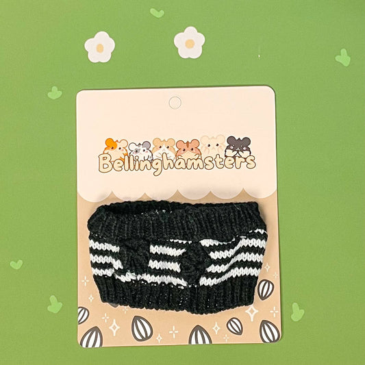 Monochrome Stripes Sweater - Plushie Accessories